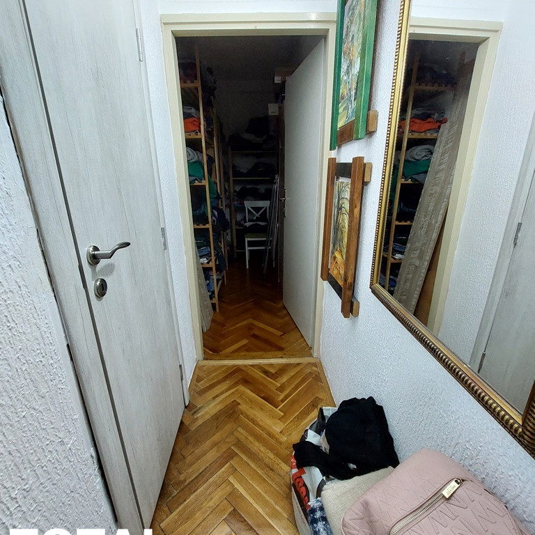 Trosoban stan na prodaju, Bulevar, Novi Sad, 56m², 150.000 €