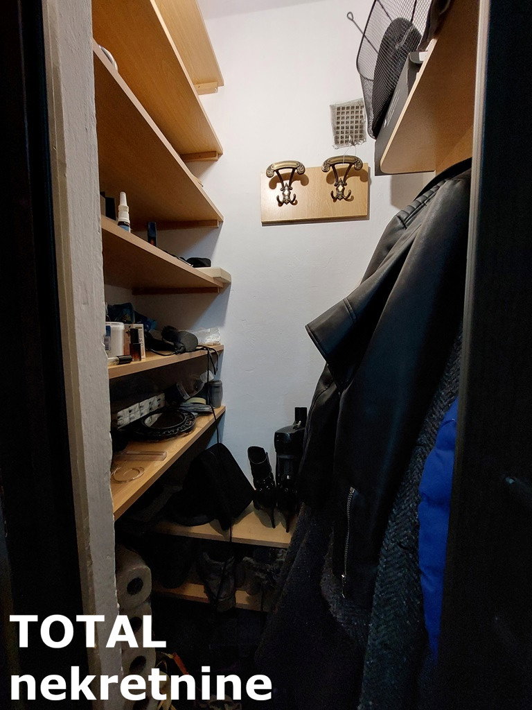 stanovi-3-re-bulevar-1102107-fkttd Trosoban stan na prodaju, Bulevar, Novi Sad, 56m², 150.000 €