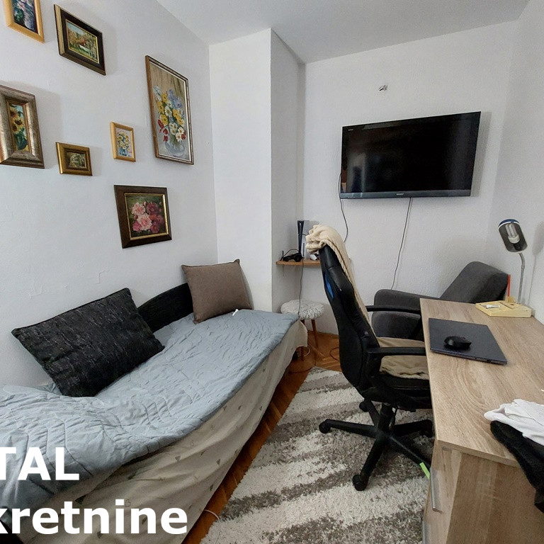 Trosoban stan na prodaju, Bulevar, Novi Sad, 56m², 150.000 €