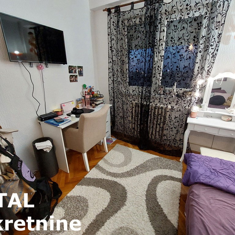 Trosoban stan na prodaju, Bulevar, Novi Sad, 56m², 150.000 €