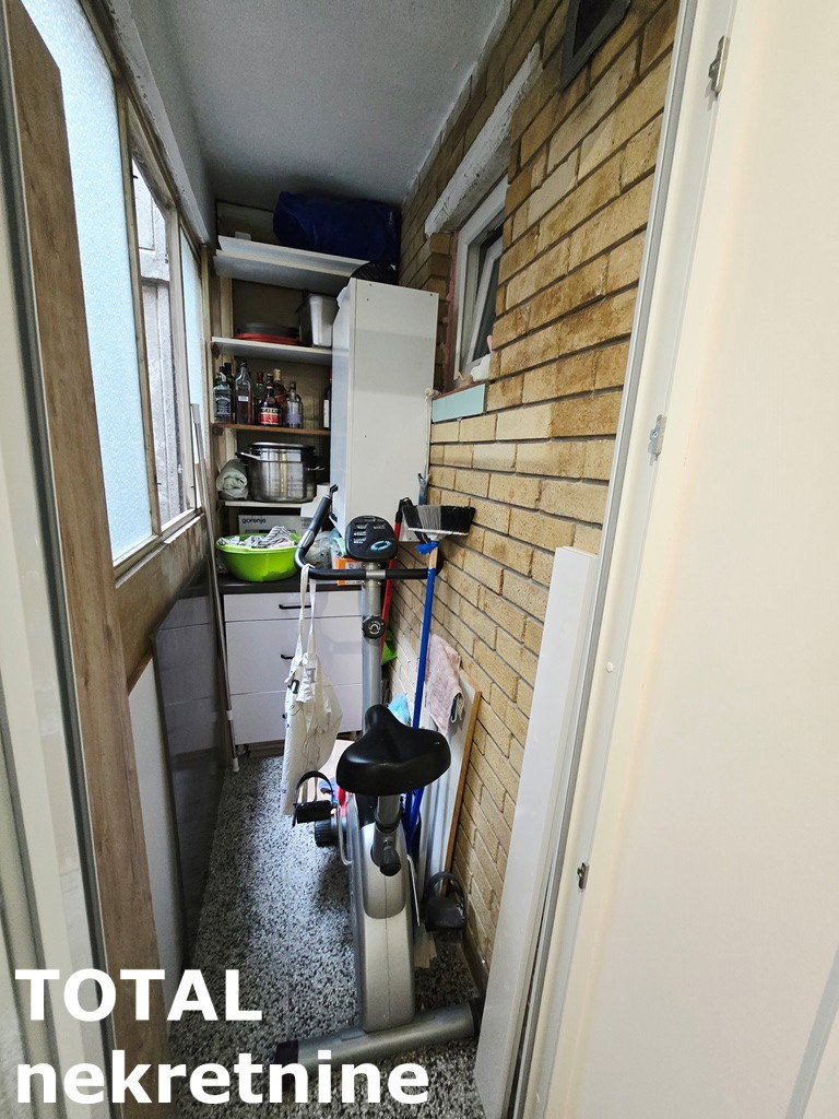 stanovi-3-re-bulevar-1102857-3wnag Trosoban stan na prodaju, Bulevar Oslobođenja, Novi Sad, 76m², 205.000 €