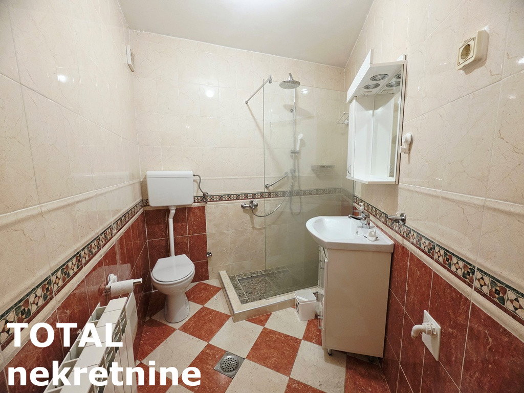 Trosoban stan na prodaju, Subotički Bulevar, Novi Sad, 48m², 131.000 €