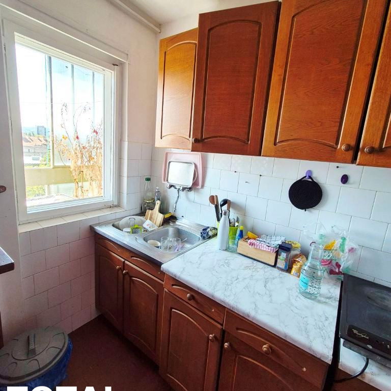 Trosoban stan na prodaju, Centar, Novi Sad, 86m², 215.000 €