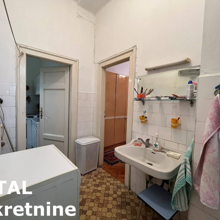 Trosoban stan na prodaju, Centar, Novi Sad, 102m², 234.600 €