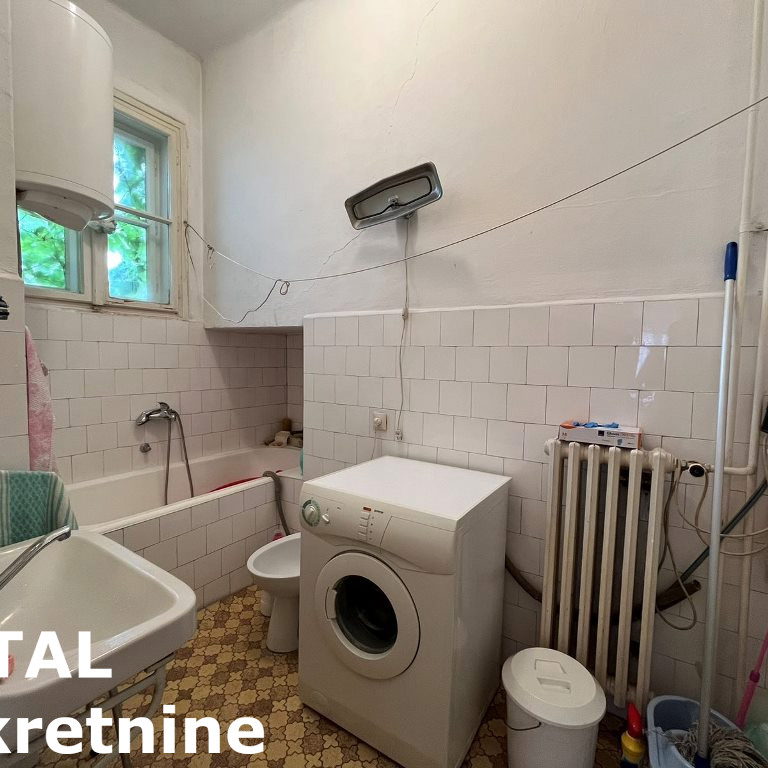 Trosoban stan na prodaju, Centar, Novi Sad, 102m², 234.600 €