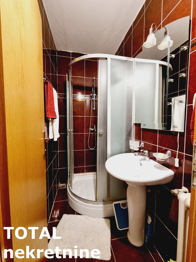 stanovi-3-re-centar-1100504-1fowc Četvorosoban stan na prodaju, Centar, Novi Sad, 58m², 144.200 €