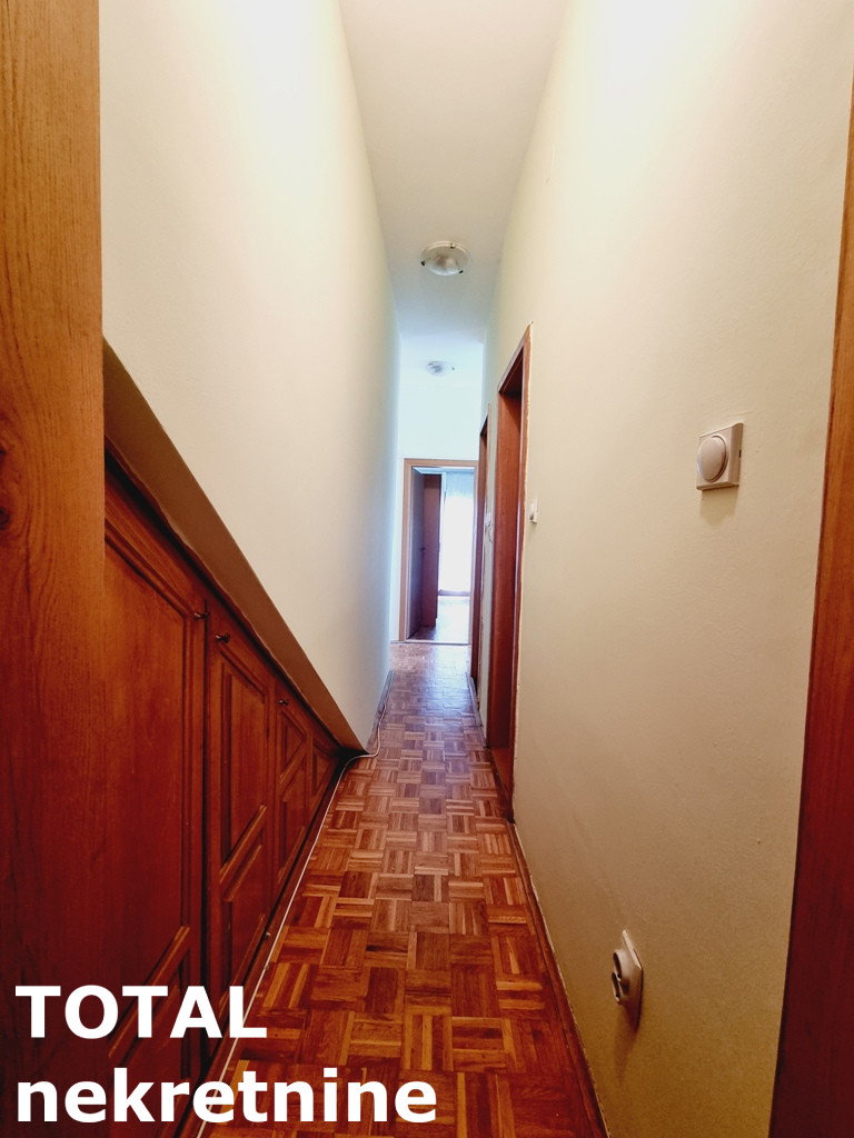 stanovi-3-re-centar-1100504-zj7gd Četvorosoban stan na prodaju, Centar, Novi Sad, 58m², 144.200 €