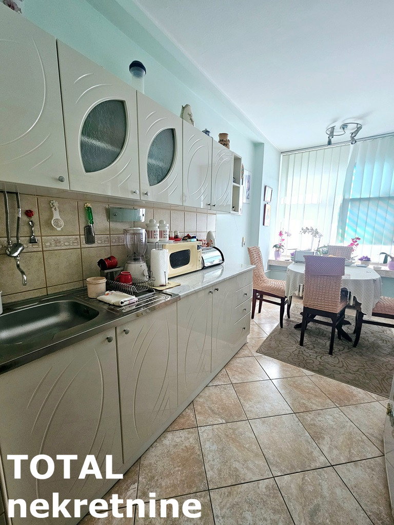 Stan Prodaja Novi Sad  71 m2