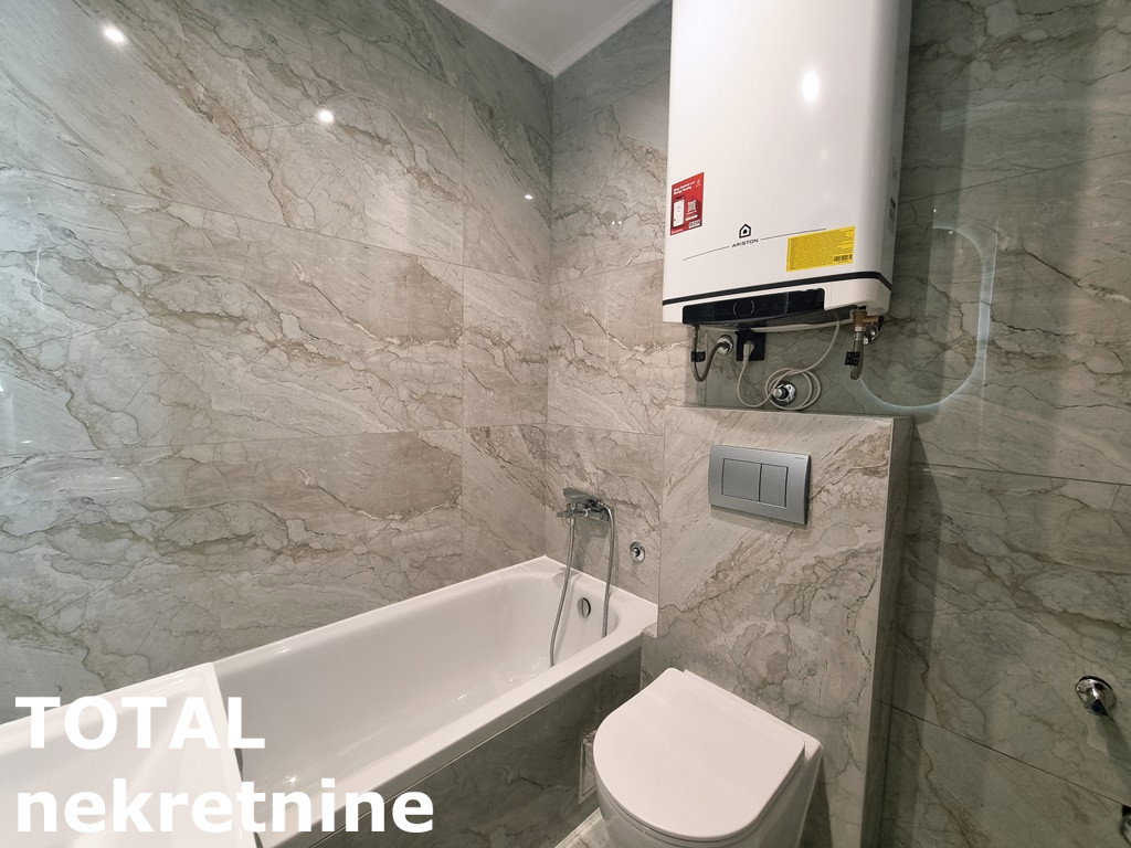 Trosoban stan na prodaju, Centar, Novi Sad, 58m², 185.000 €