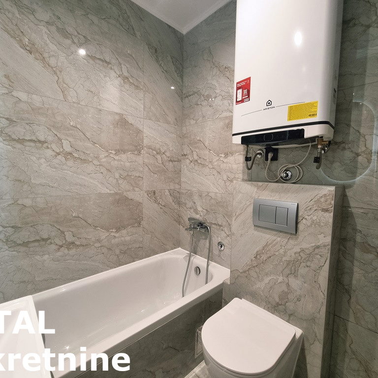 Trosoban stan na prodaju, Centar, Novi Sad, 58m², 185.000 €