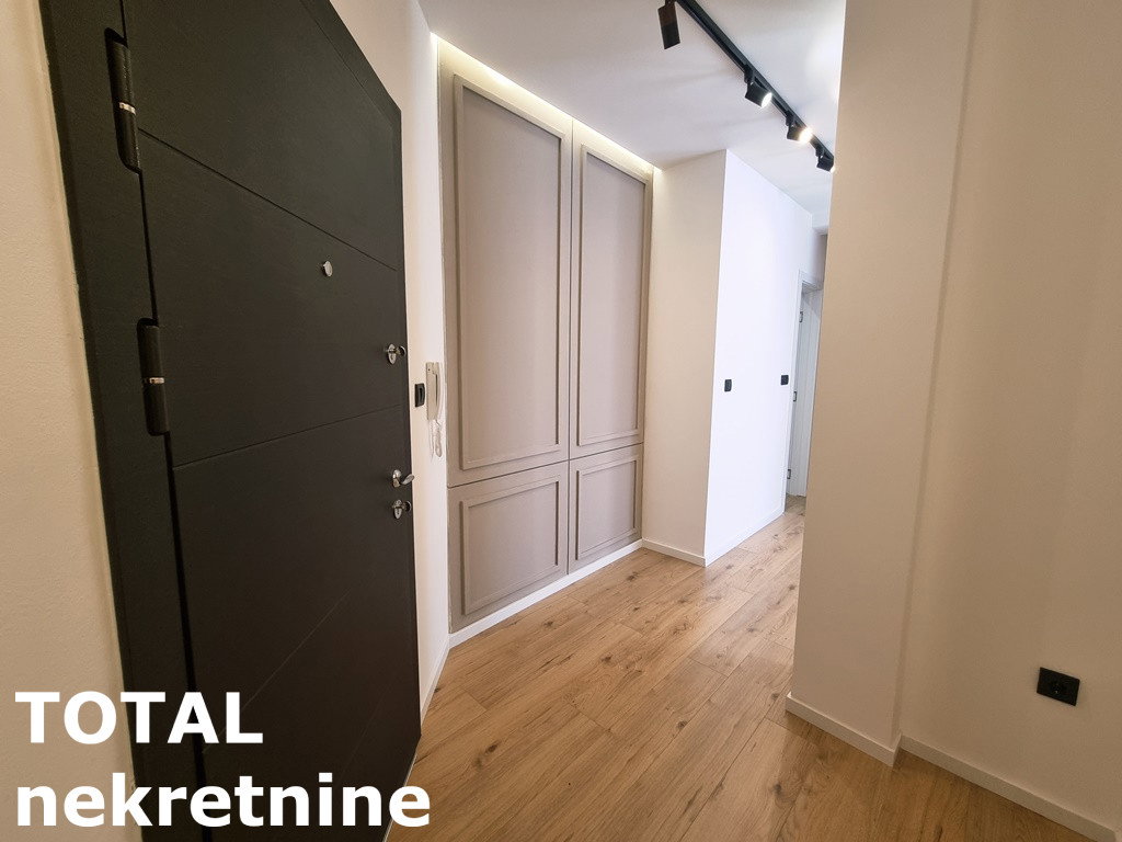 Trosoban stan na prodaju, Centar, Novi Sad, 58m², 185.000 €