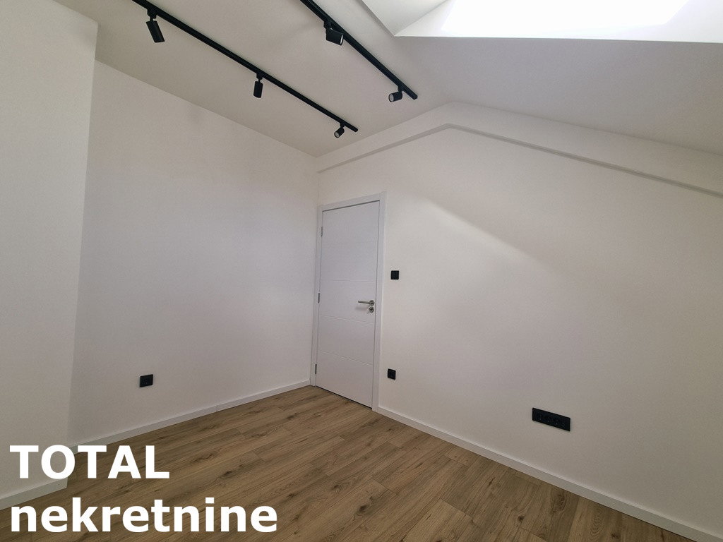Trosoban stan na prodaju, Centar, Novi Sad, 58m², 185.000 €