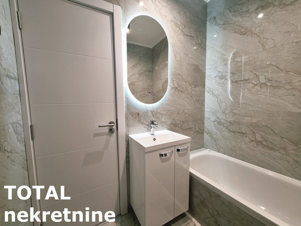 Trosoban stan na prodaju, Centar, Novi Sad, 58m², 185.000 €