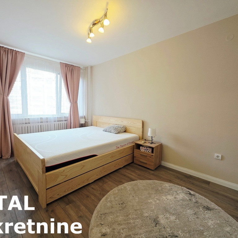 Trosoban stan na prodaju, Centar, Novi Sad, 76m², 252.000 €