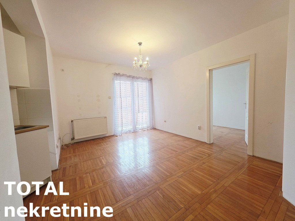 Stan Prodaja Novi Sad  70 m2