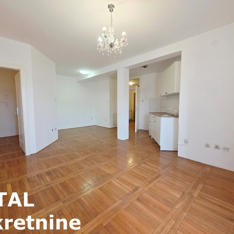 Stan Prodaja Novi Sad  70 m2