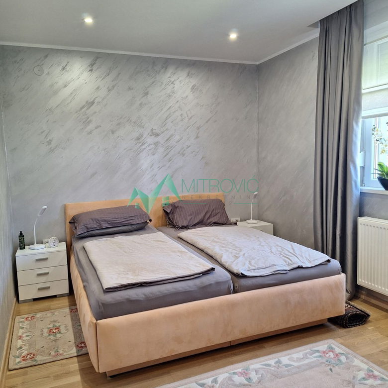 Trosoban stan na prodaju, Kamenjar, Novi Sad, 74m², 190.000 €