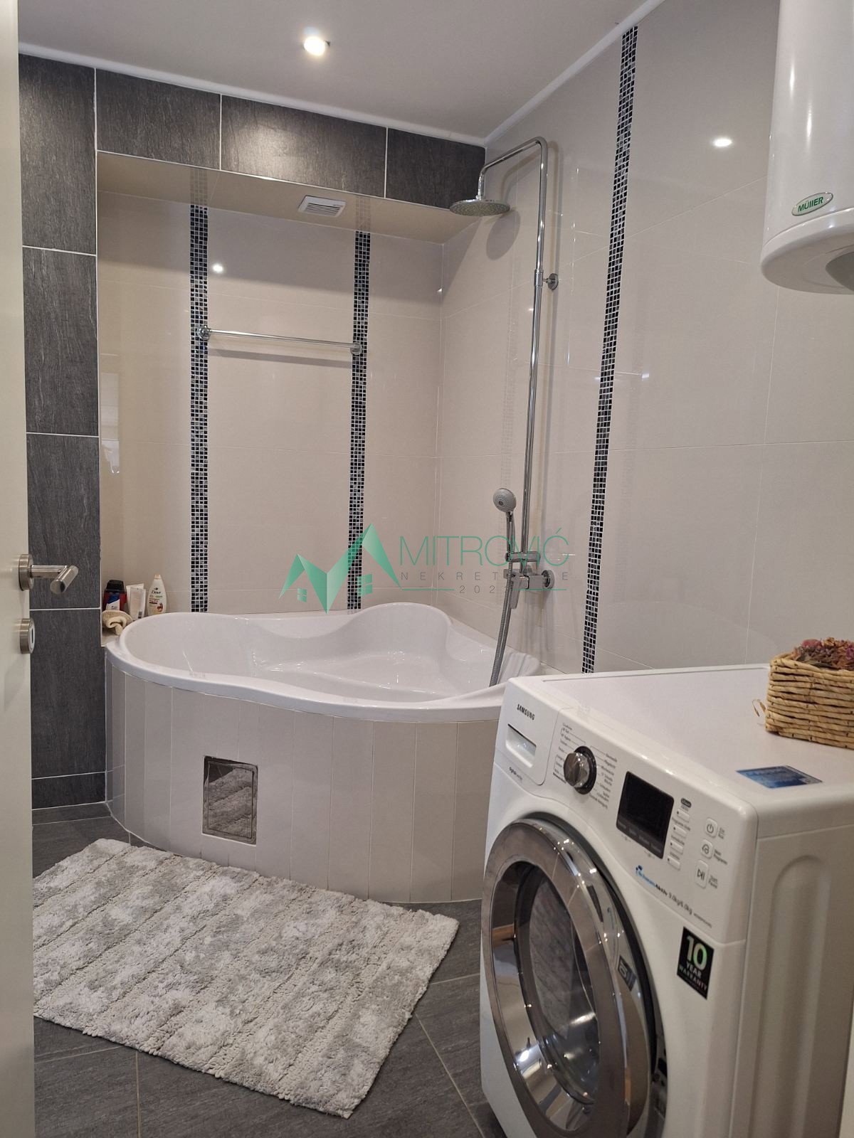 stanovi-3-re-kamenjar-1004330-kaxdw Trosoban stan na prodaju, Kamenjar, Novi Sad, 74m², 190.000 €