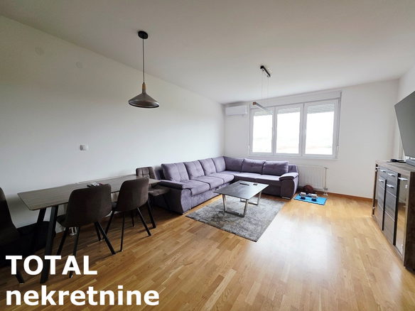 Stan Prodaja Novi Sad  62 m2
