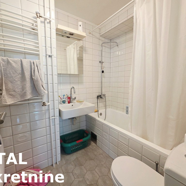 Trosoban stan na prodaju, Liman 2, Novi Sad, 75m², 206.250 €