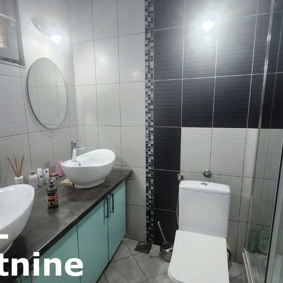 Trosoban stan na prodaju, Liman 3, Novi Sad, 89m², 300.000 €