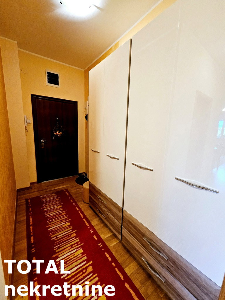 stanovi-3-re-liman-3-1100970-srvek Trosoban stan na prodaju, Liman 3, Novi Sad, 90m², 275.000 €