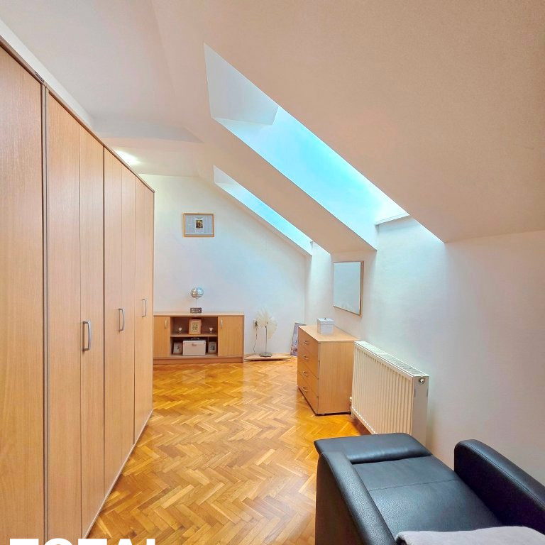 Trosoban stan na prodaju, Nova Detelinara, Novi Sad, 81m², 194.400 €