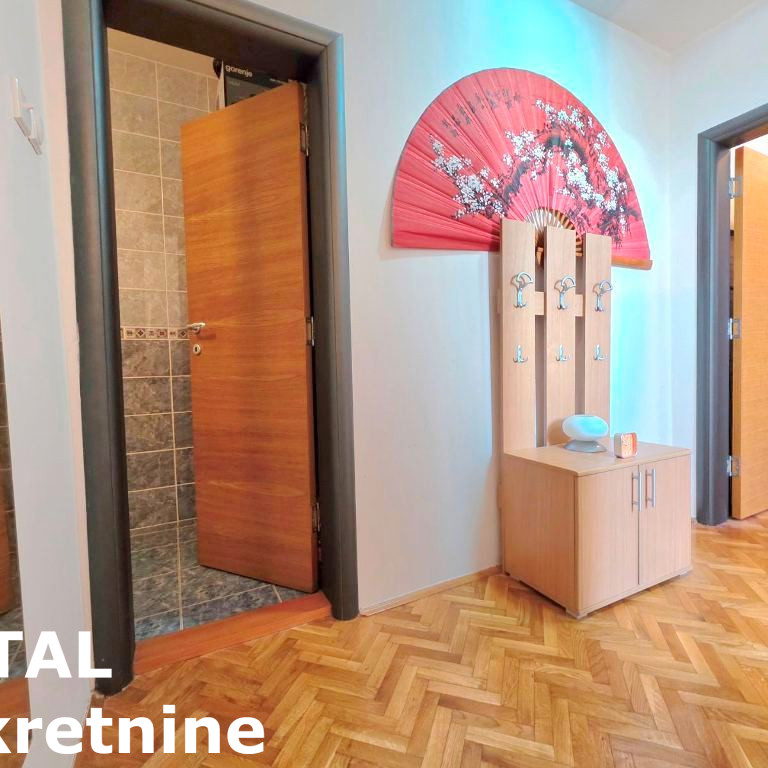 Trosoban stan na prodaju, Nova Detelinara, Novi Sad, 81m², 194.400 €