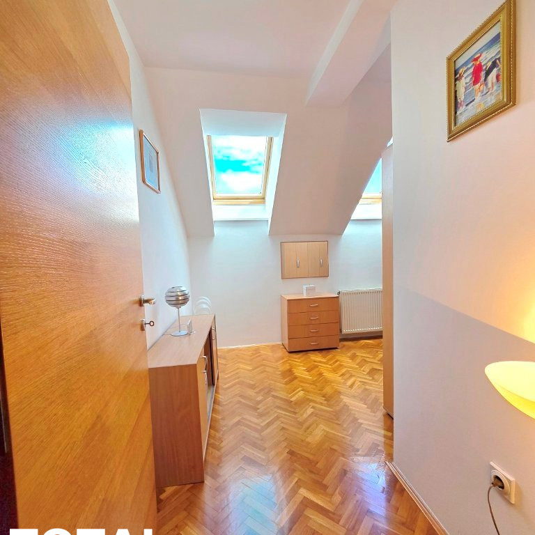 Trosoban stan na prodaju, Nova Detelinara, Novi Sad, 81m², 194.400 €