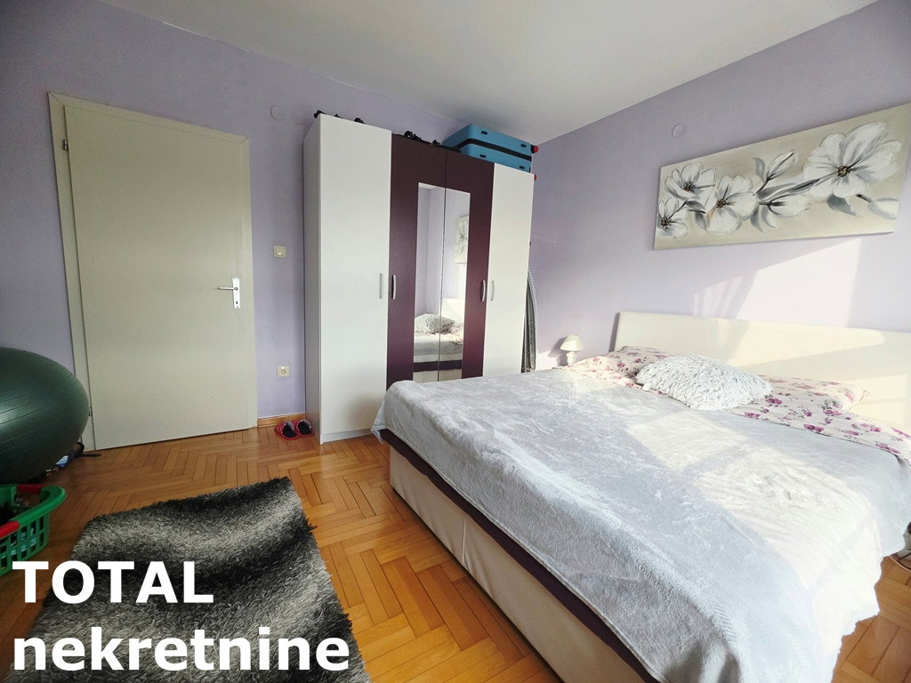 Trosoban stan na prodaju, Jugovićevo, Novi Sad, 98m², 3. sprat, 232.000 €