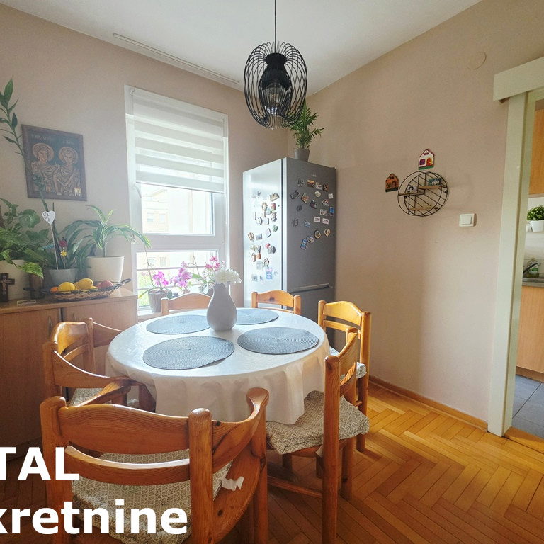 Trosoban stan na prodaju, Jugovićevo, Novi Sad, 98m², 3. sprat, 232.000 €