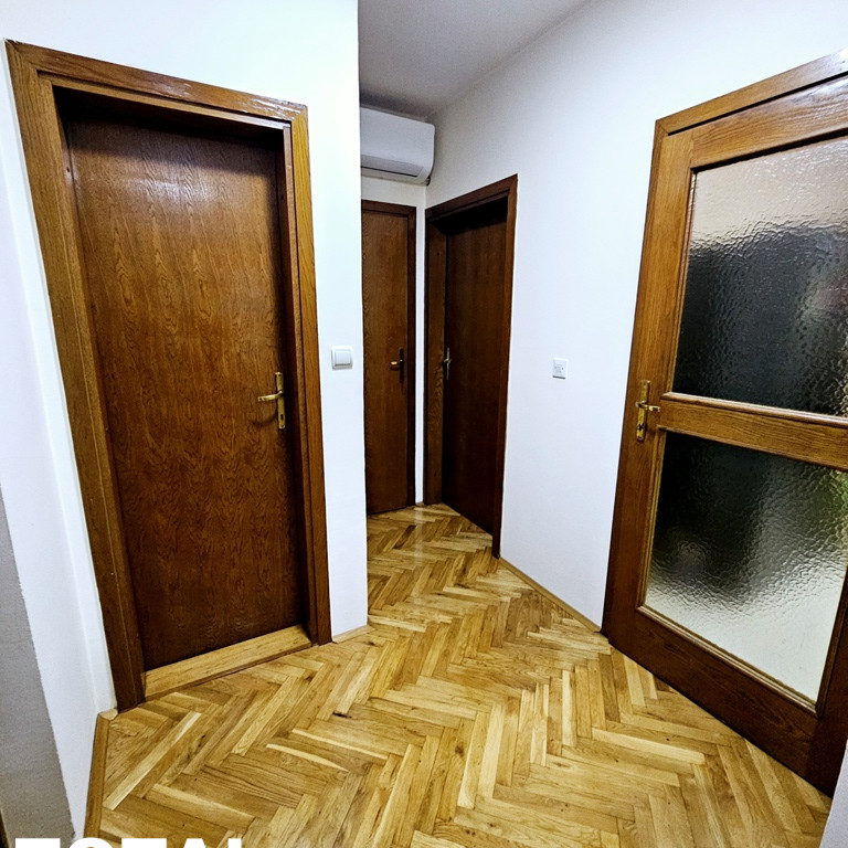 Trosoban stan na prodaju, Savina, Novi Sad, 73m², 185.000 €