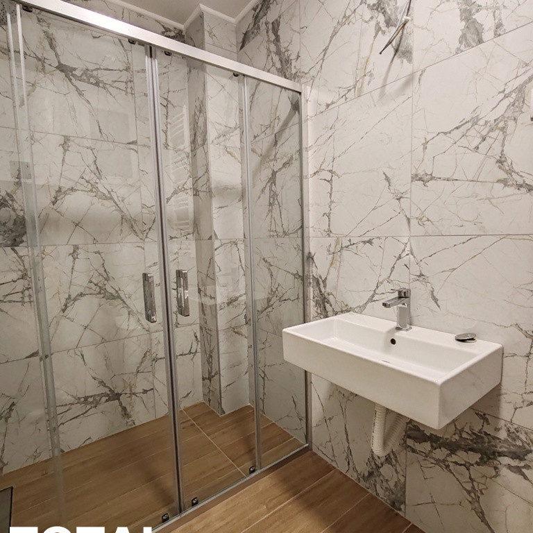 Trosoban stan na prodaju, Centar, Novi Sad, 63m², 201.600 €