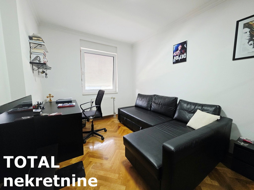 Trosoban stan na prodaju, Podbara, Novi Sad, 70m², 195.000 €