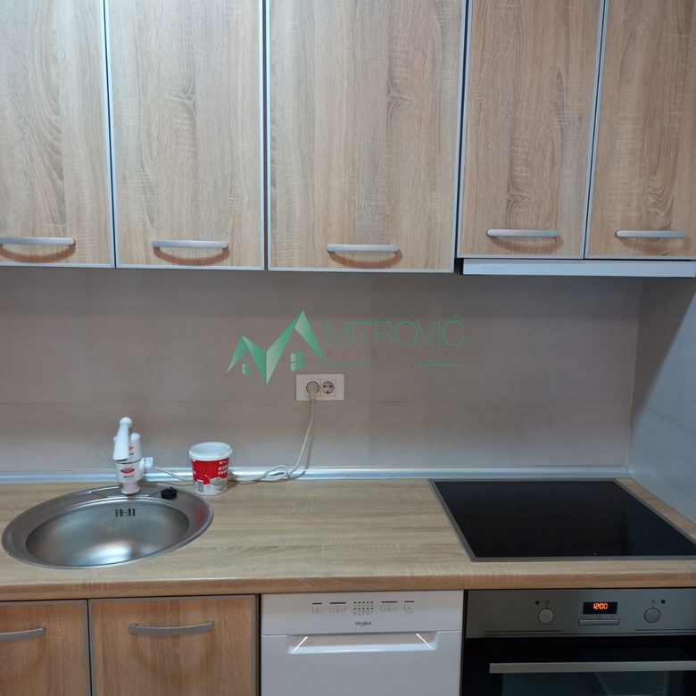 Stan Prodaja Novi Sad  56 m2