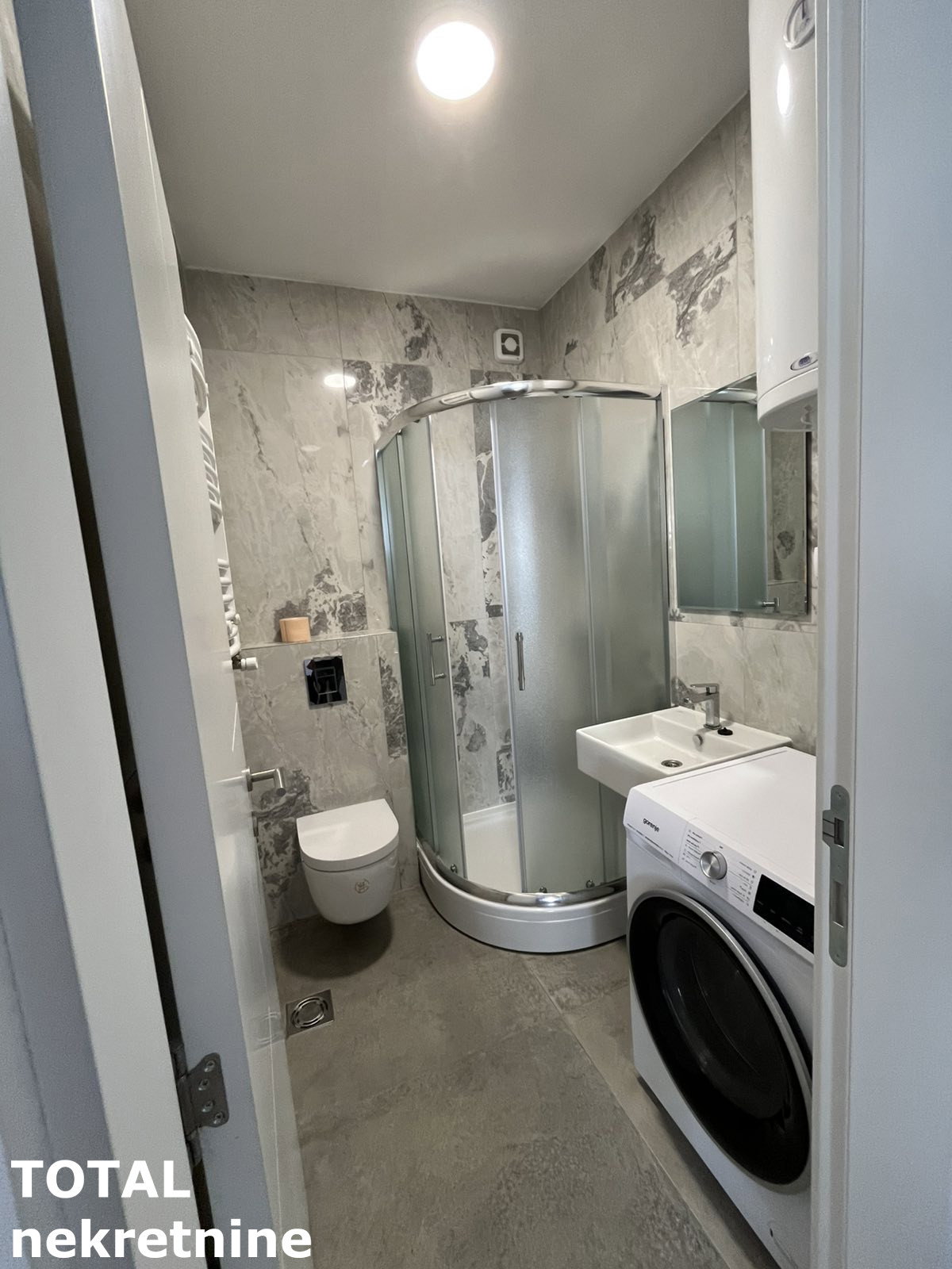 stanovi-3-re-sajam-1100899-gmx7b Trosoban stan na prodaju, Sajmište, Novi Sad, 57m², 188.100 €
