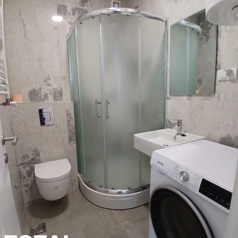 Trosoban stan na prodaju, Sajmište, Novi Sad, 57m², 188.100 €