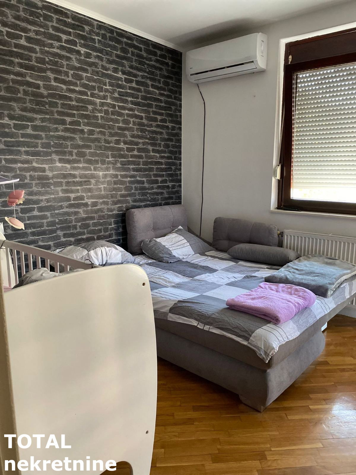 Trosoban stan na prodaju, Salajka, Novi Sad, 71m², 160.000 €