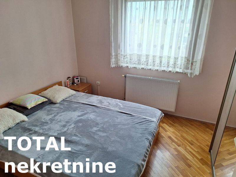 Trosoban stan na prodaju, Salajka, Novi Sad, 71m², 160.000 €