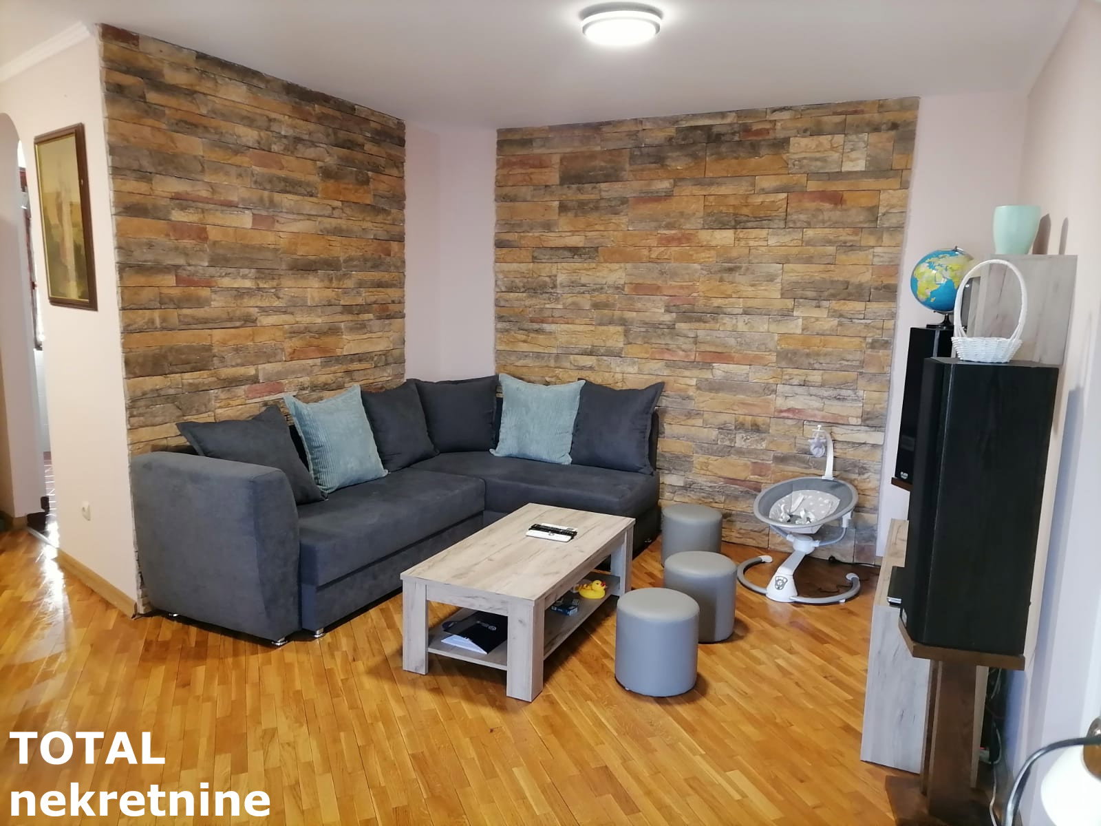 Stan Prodaja Novi Sad  71 m2