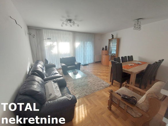 Stan Prodaja Novi Sad  88 m2