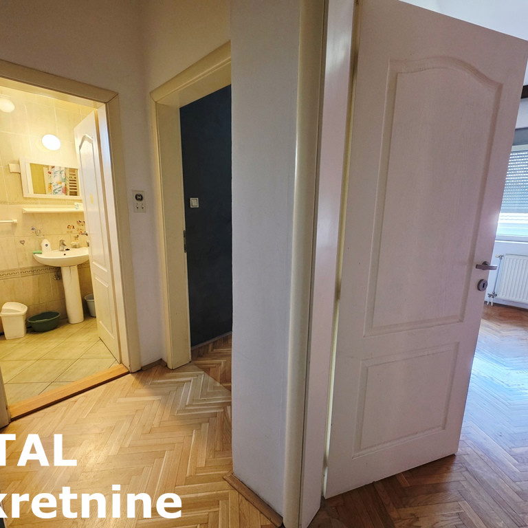 Trosoban stan na prodaju, Železnička Stanica, Novi Sad, 61m², 155.000 €
