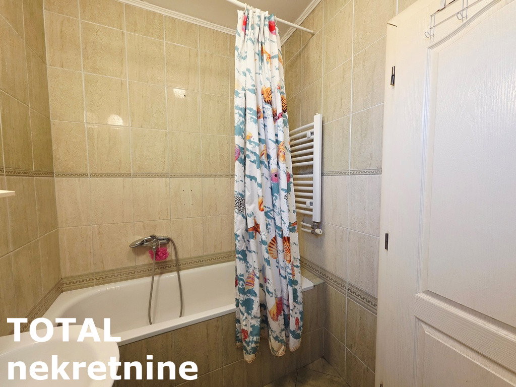 Trosoban stan na prodaju, Železnička Stanica, Novi Sad, 61m², 155.000 €