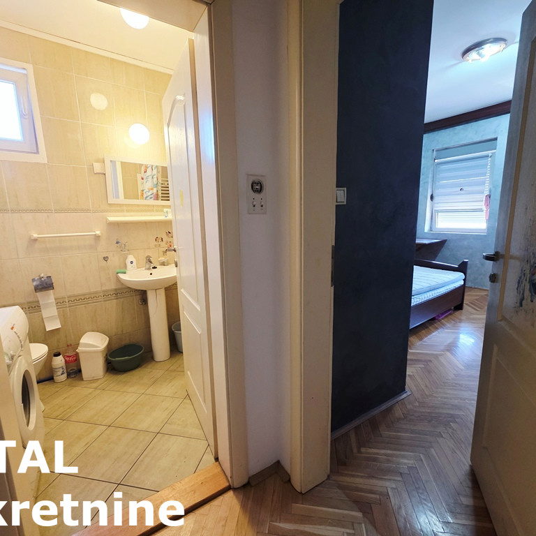 Trosoban stan na prodaju, Železnička Stanica, Novi Sad, 61m², 155.000 €