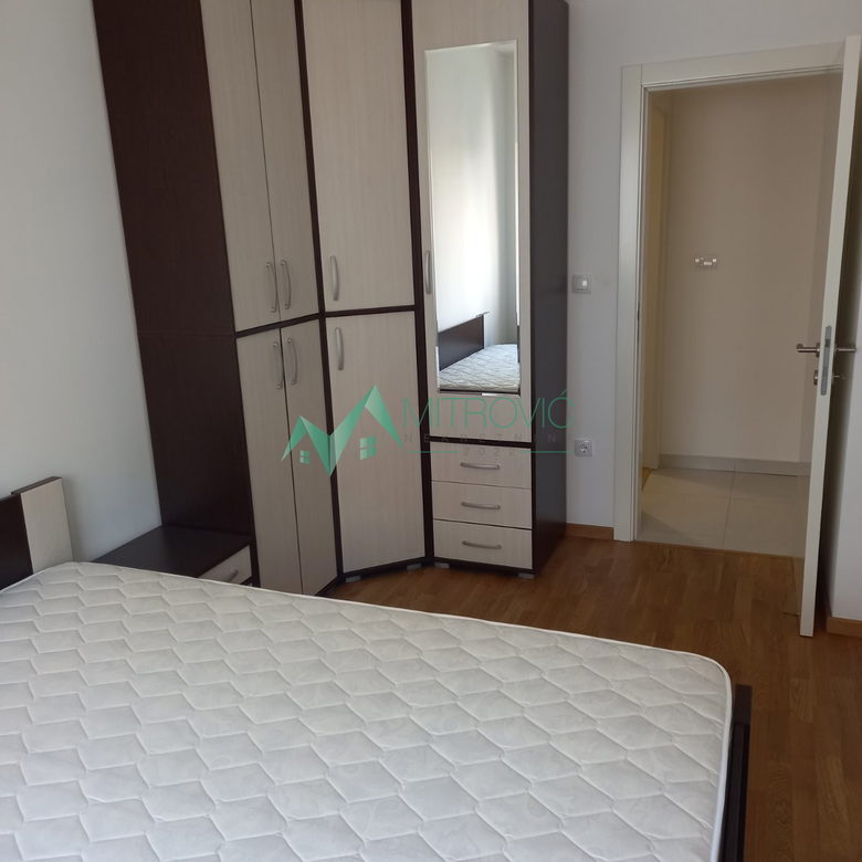 Stan Prodaja Novi Sad  56 m2