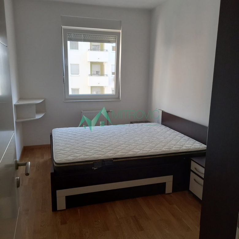 Trosoban stan na prodaju, Rotkvarija, Novi Sad, 56m², 267.800 €