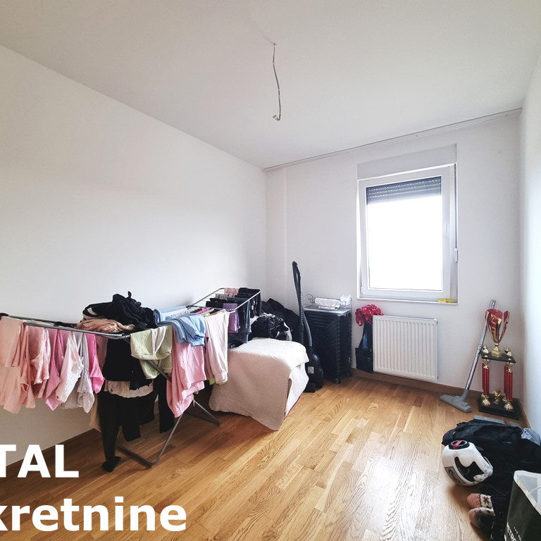 Trosoban stan na prodaju, Tatarsko Brdo, Novi Sad, 58m², 162.000 €