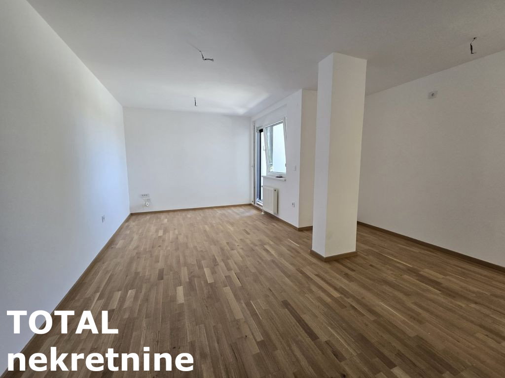 Stan Prodaja Novi Sad  87 m2