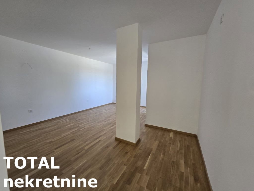 Stan Prodaja Novi Sad  87 m2