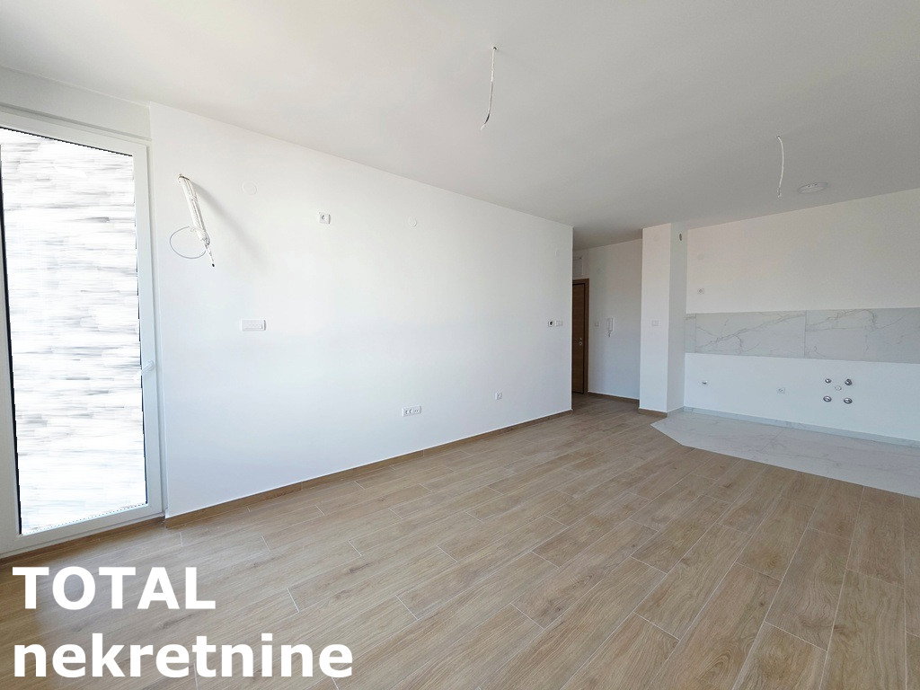 Stan Prodaja Novi Sad  65 m2